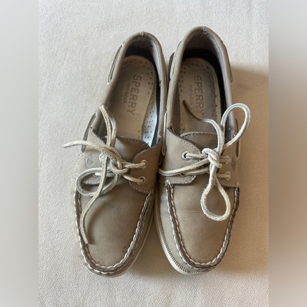 Boat shoes